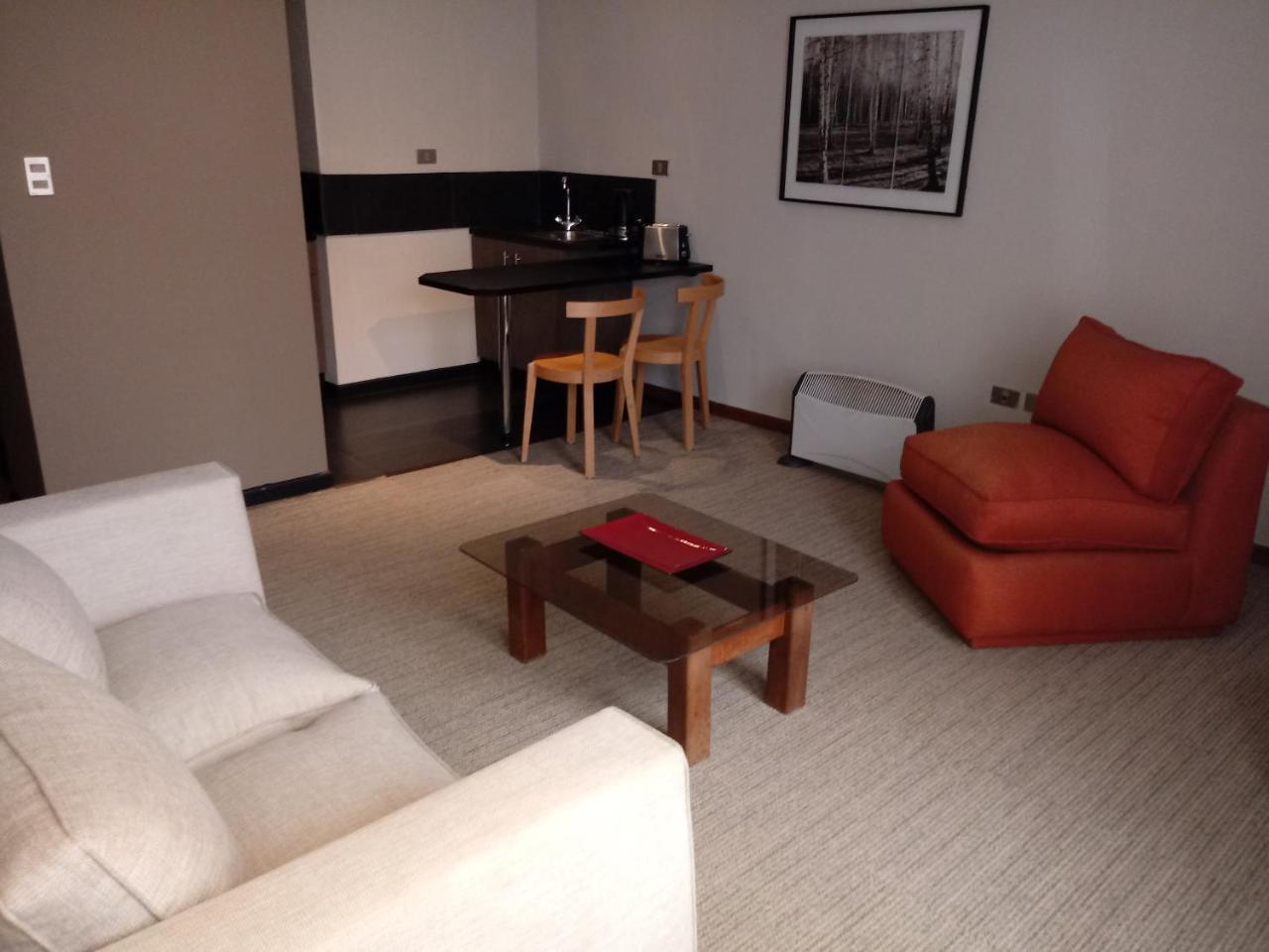 Concepción Aurelio Hotel & Apart المظهر الخارجي الصورة